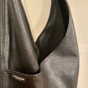 COACH Black Leather Crossbody Kangaroo bag